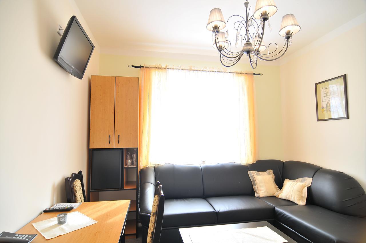 Hotel Manes Svratka 外观 照片