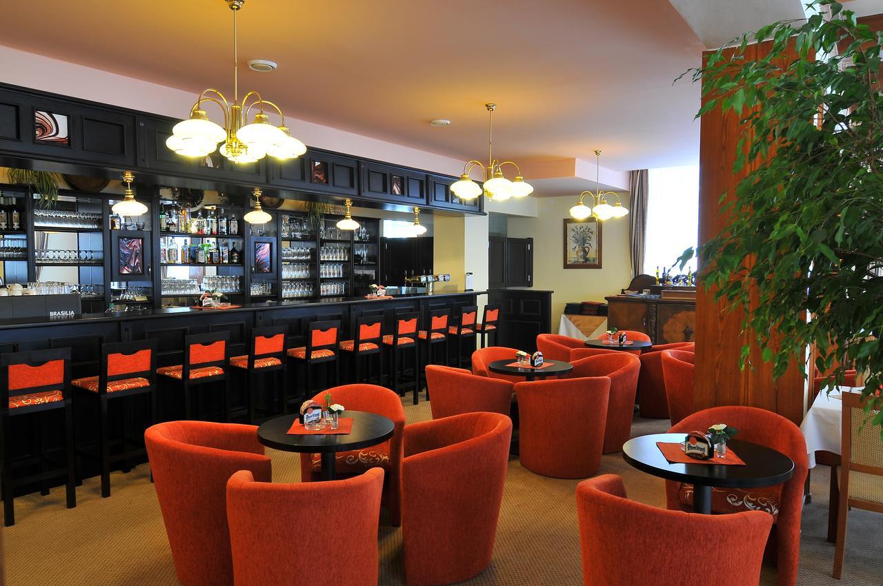 Hotel Manes Svratka 外观 照片