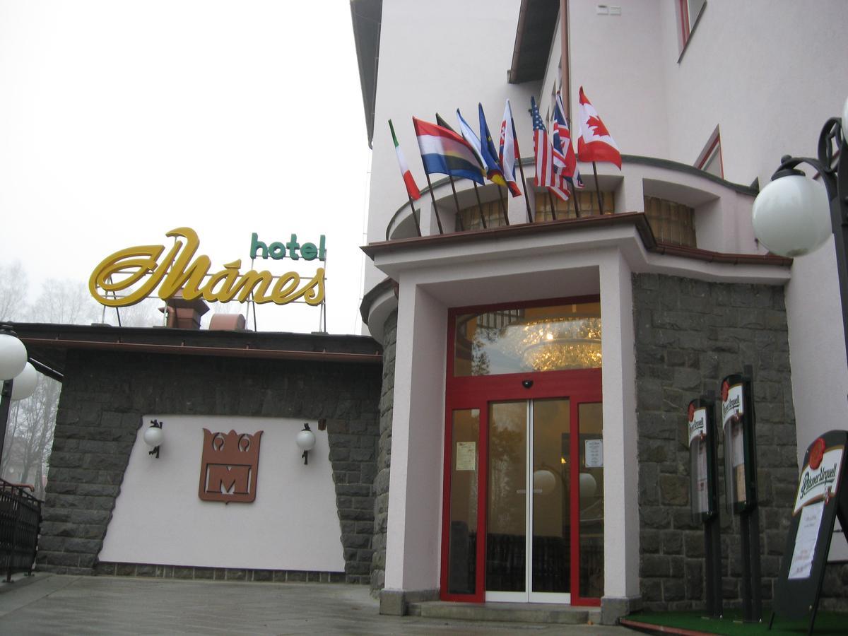 Hotel Manes Svratka 外观 照片